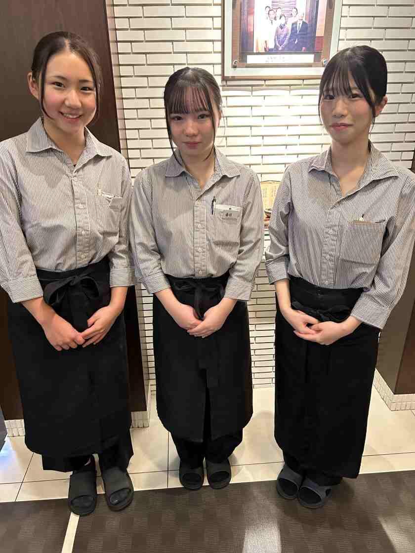株式会社焼とり鉄砲 正社員募集 の制服1