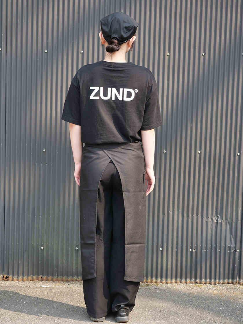 ZUND-BAR(AFURI株式会社)の制服2