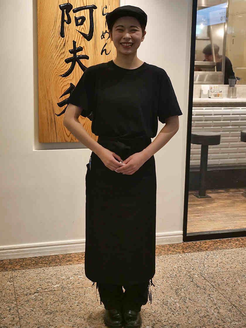 AFURI株式会社 横浜ランドマーク店の制服1