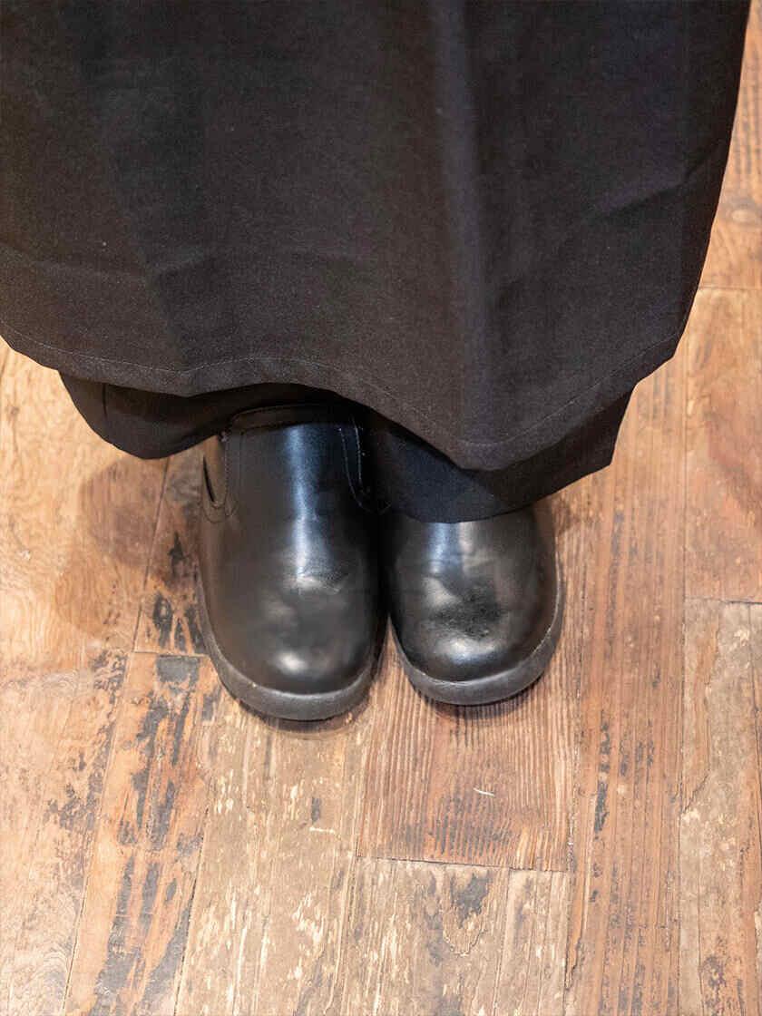 AFURI株式会社 辛紅 原宿店の制服5