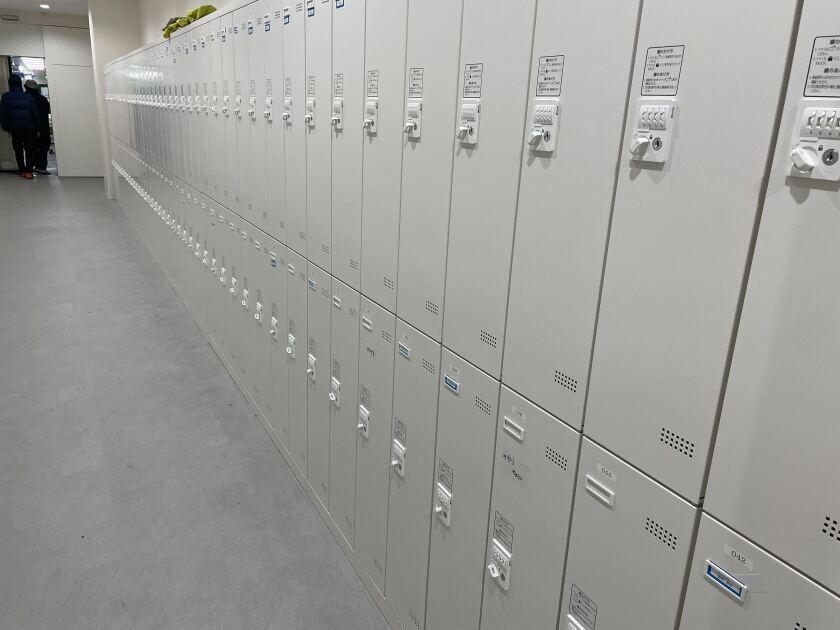 株式会社クローバーコネクト 駿河事業所の制服5