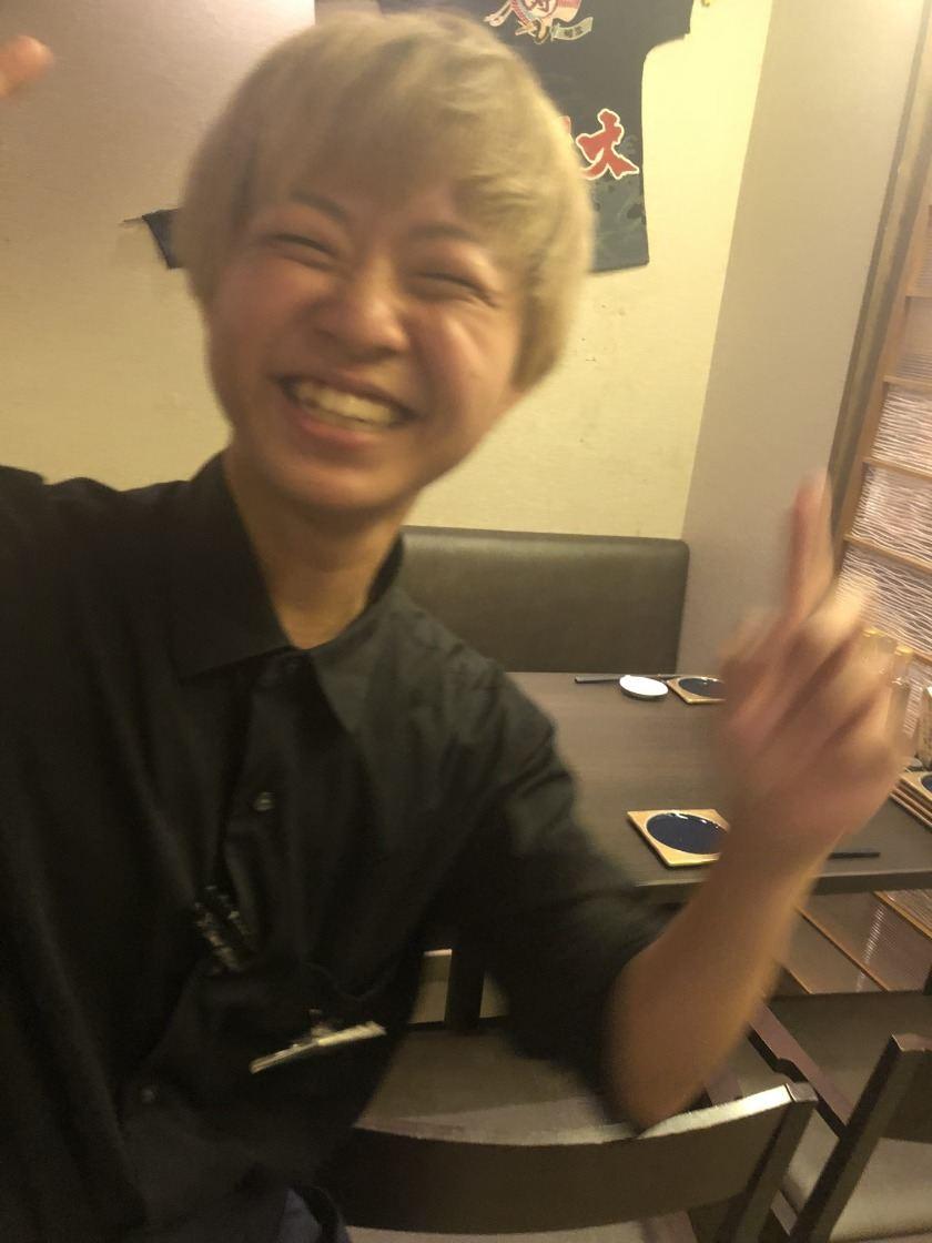 博多魚がし 海の路 (うみのみち)の制服1