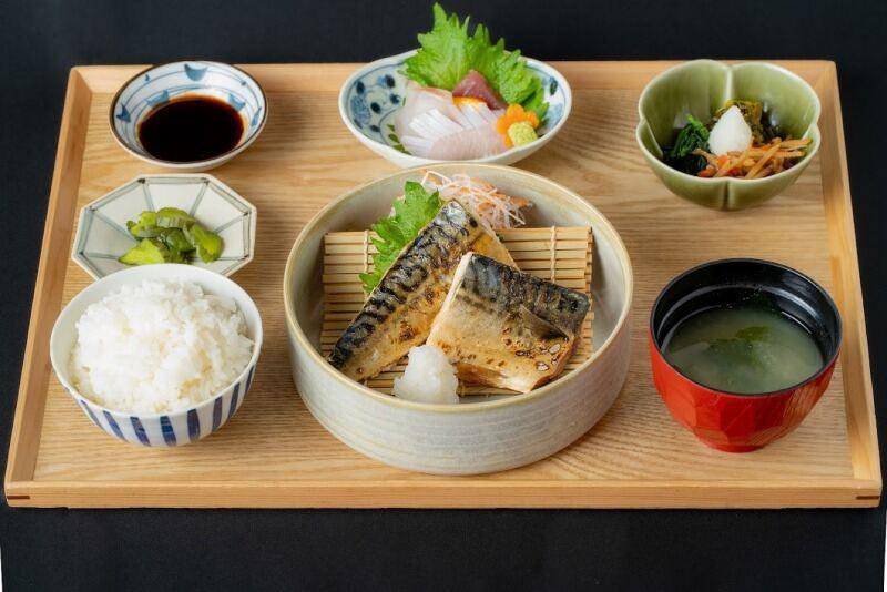 ゆめタウン筑紫野1階◎美味しい魚の定食と海鮮丼◎魚屋のごはんの仕事画像3