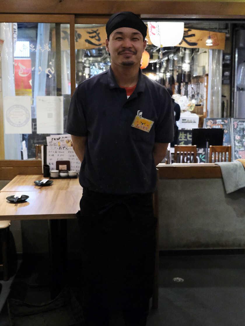 炭火串焼 らいず 梅田店の制服1