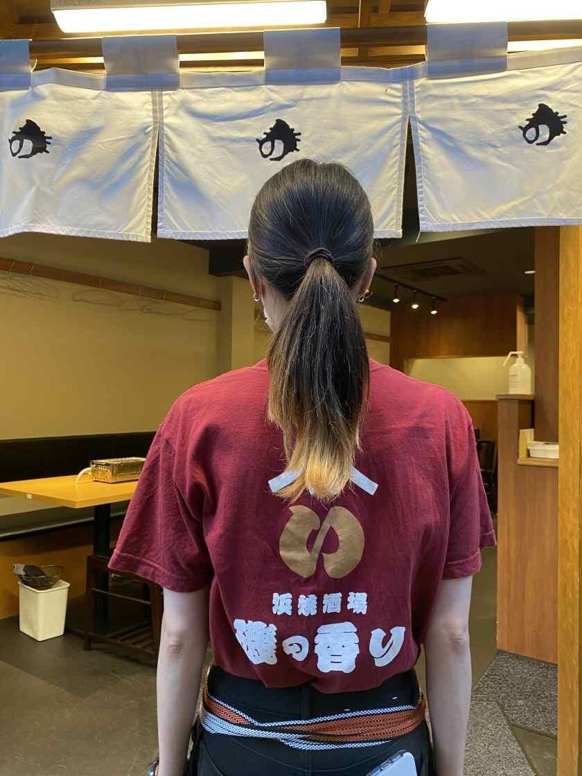 浜焼酒場 磯の香りの制服2