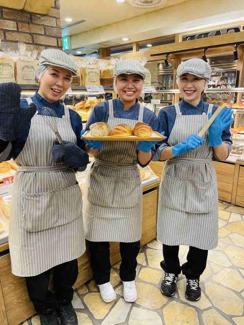 CASCADE 天王寺ミオ店の制服2