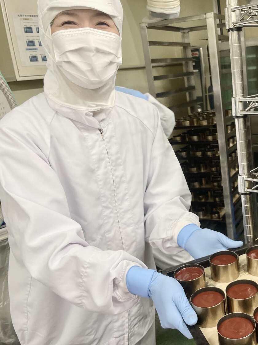 株式会社DAY TO LIFE(守口ケーキ・シューファクトリー) の制服5