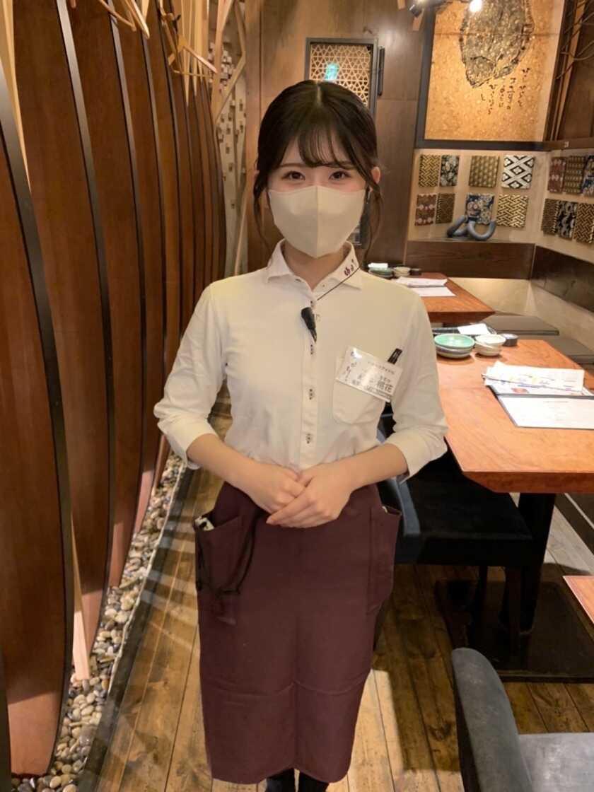 有限会社山路フード ゆるり。橋本の制服1