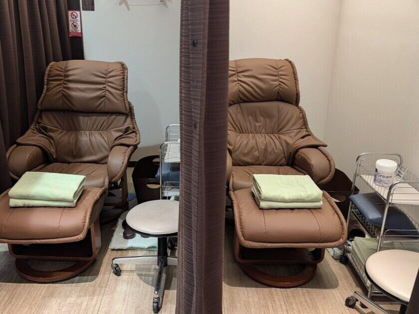 リフレッシュ工房オズ アステ川西店の制服5