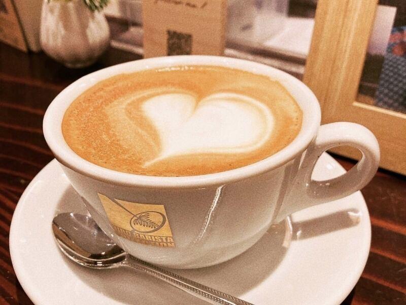 ヒロコーヒー伊丹あらまき店の仕事画像3