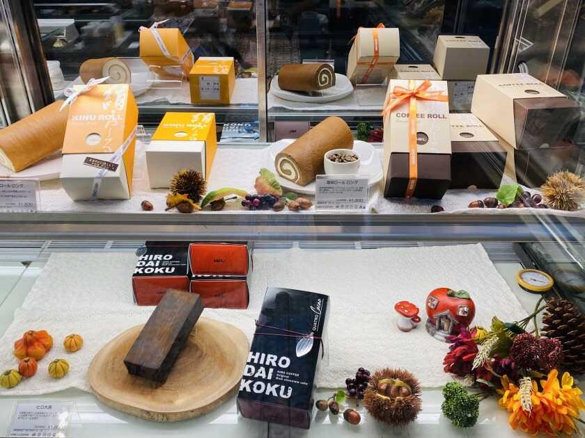 株式会社ヒロコーヒー ケーキ工房【工房見学実施中】の制服2