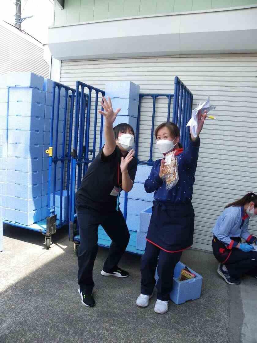 株式会社ヨシケイ東京 世田谷営業所の制服1