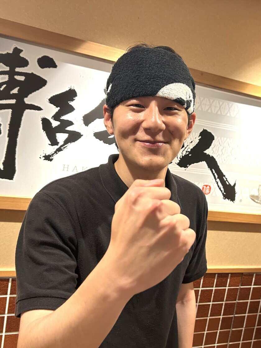 博多らーめん Shin Shinの制服3