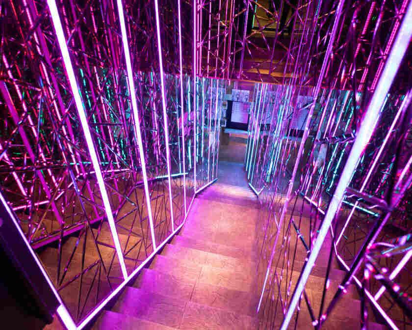 ジュマンジ33の制服1