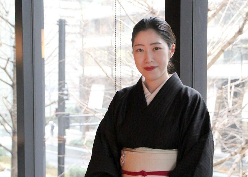 たまさか 丸の内の制服1