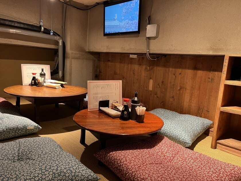 渋谷 新店舗の制服2