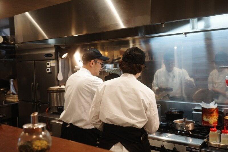 有限会社ハンバーグオニオン 鳥栖店の仕事画像3