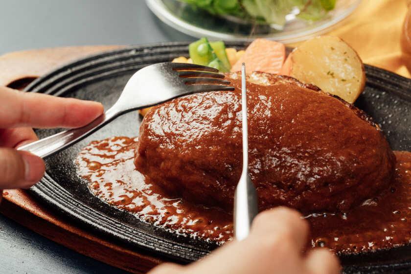 有限会社ハンバーグオニオン 鳥栖店の制服6