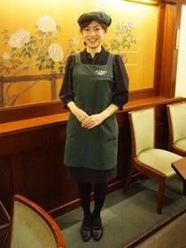 椿屋珈琲 日比谷離れの制服2