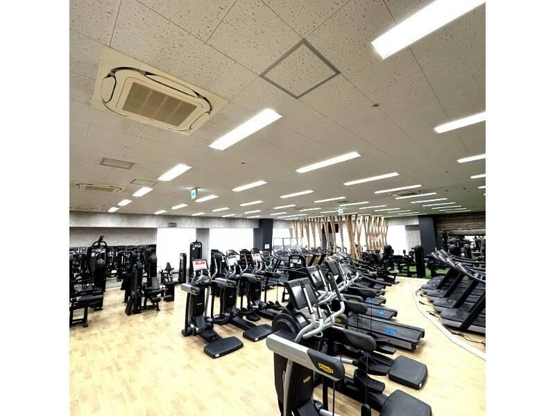 ティップネス 木場店の制服3