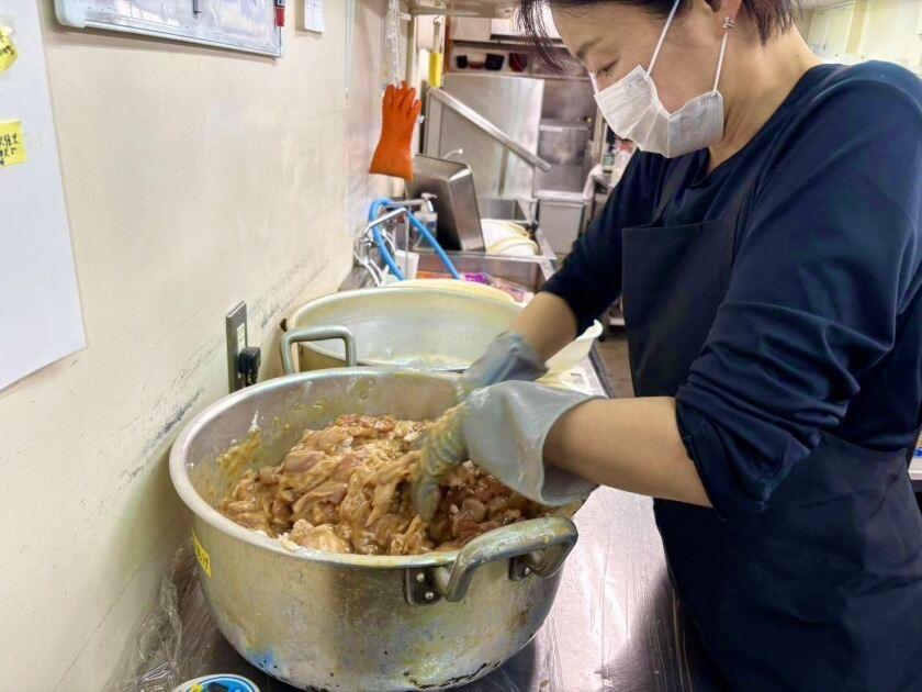 株式会社マネジメントブレーン(セントラルキッチン)の制服4