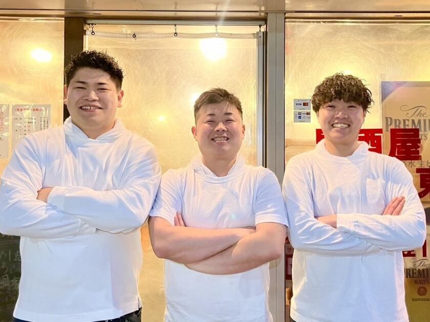 株式会社マネジメントブレーン(ニュー烏丸)の制服6