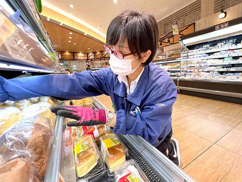 デイリーカナートイズミヤ伏見店の仕事画像1