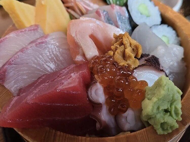 とんこや 今泉店【天神駅から徒歩3分!】の制服3