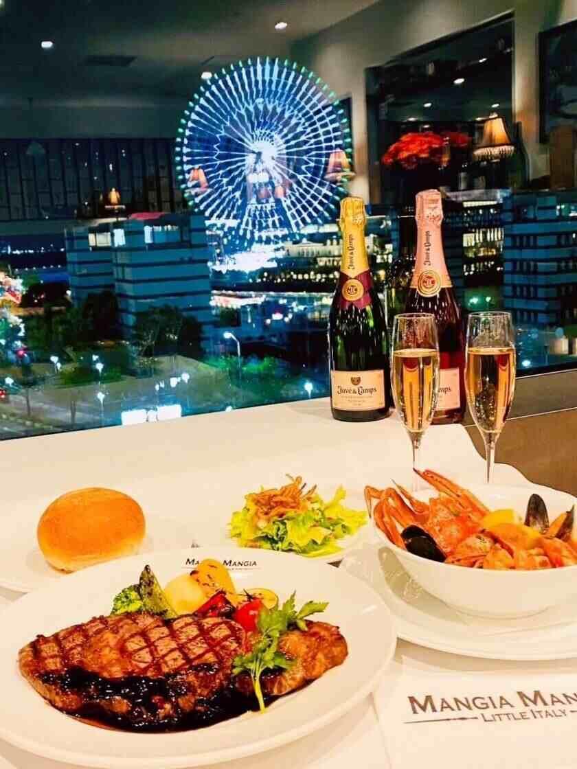 MANGIA MANGIA prime rib & cioppino 横浜ランドマークタワー店の制服3