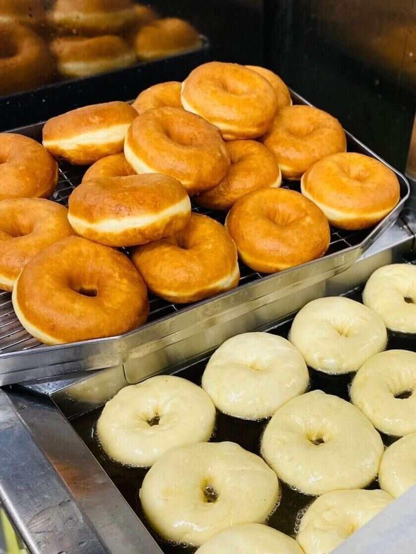 JO'S American Cafe 元町店の制服2