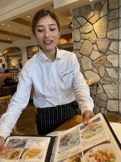 H・B GRILL アクアシティお台場店の制服1