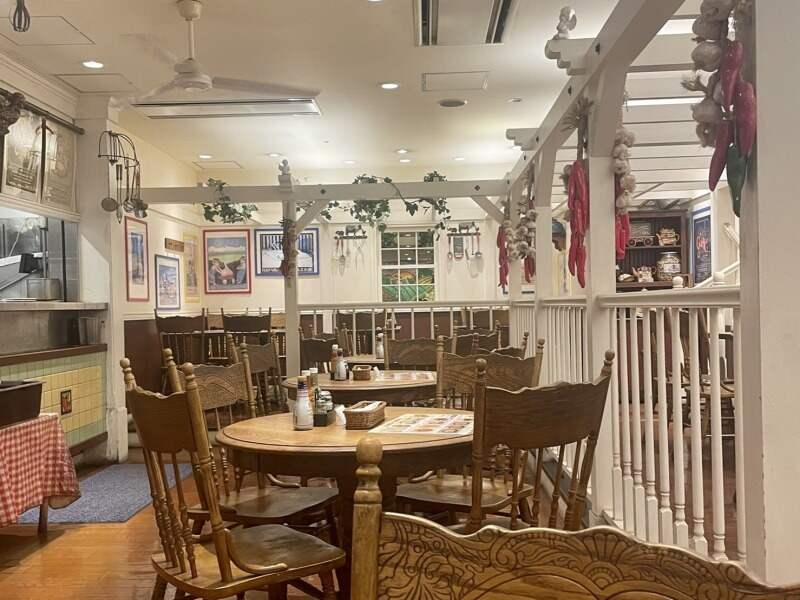 ガーリックジョーズ クイーンズスクエア店の仕事画像2