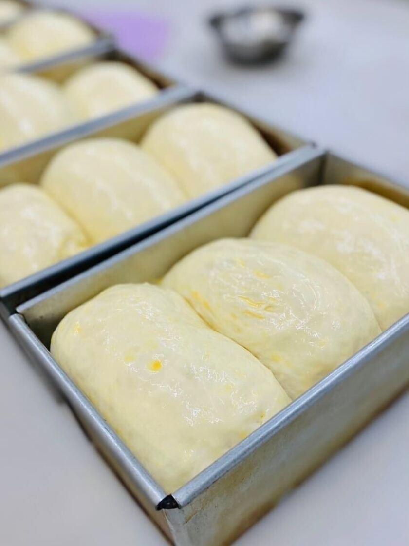 JO'S American Cafe 元町店の制服4