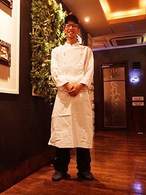 パセラリゾーツ横浜関内店の制服2