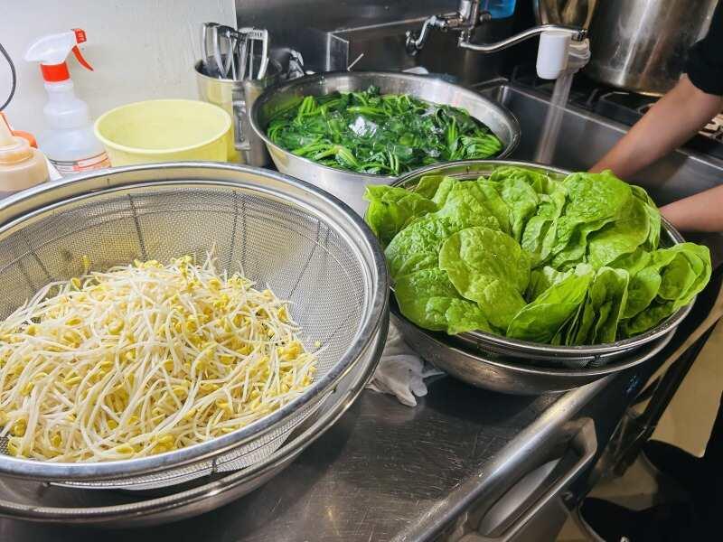 焼肉NIKUICHI 薬院店の仕事画像3