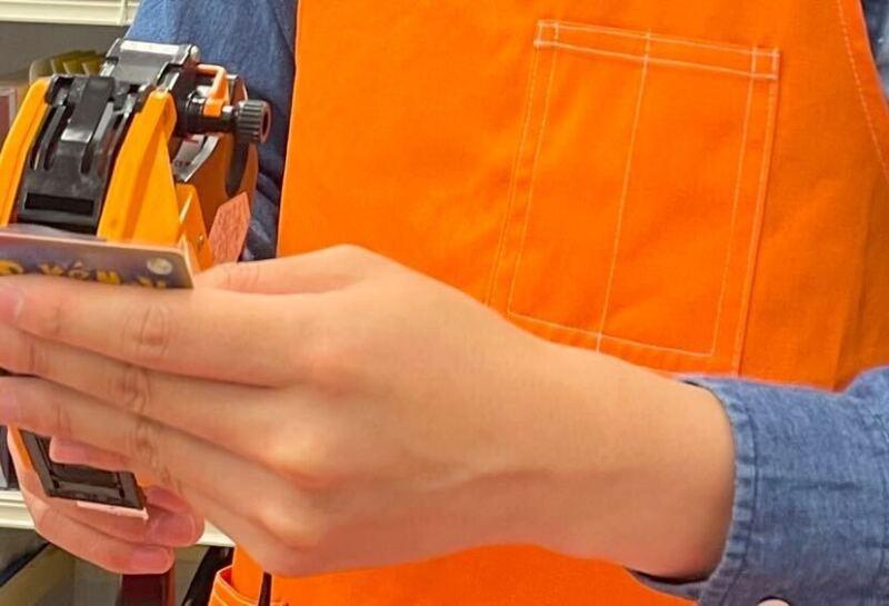 C-labo(カードラボ) 安価加工場ケイヒン倉庫(アニメイトグループ)の仕事画像2