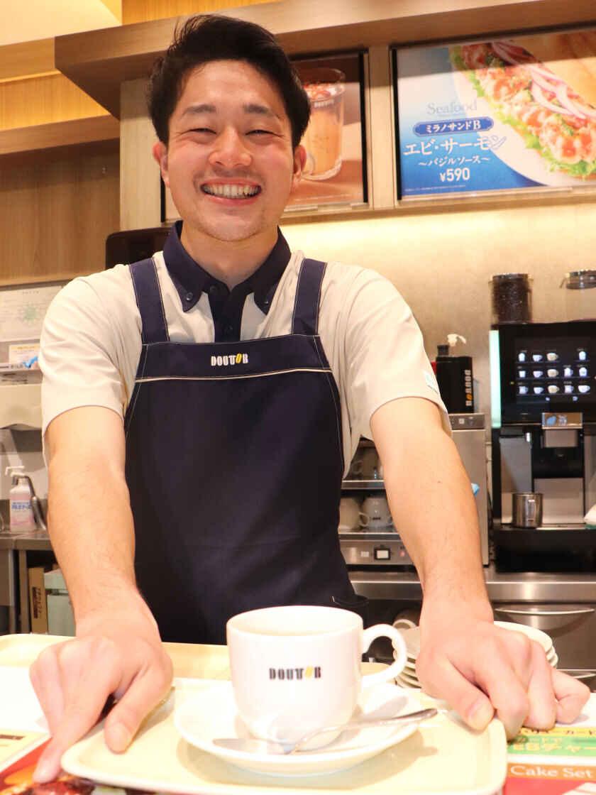 ドトールコーヒーショップ イオンレイクタウンmori店(アルバイト・パート)の制服4