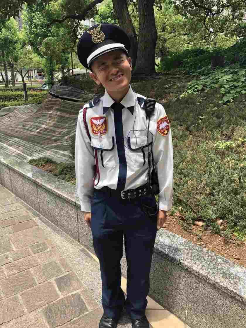 関西警備保障株式会社の制服1