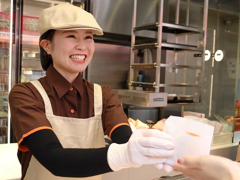 JR神戸駅周辺 神戸コロッケの仕事画像1