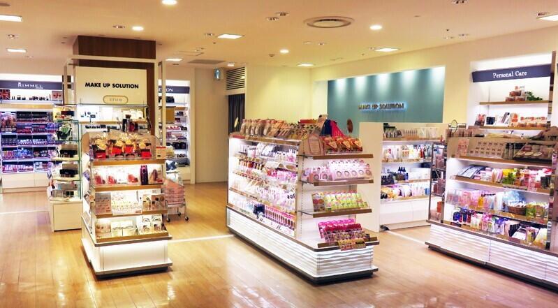 メイクアップソリューション博多店の仕事画像2