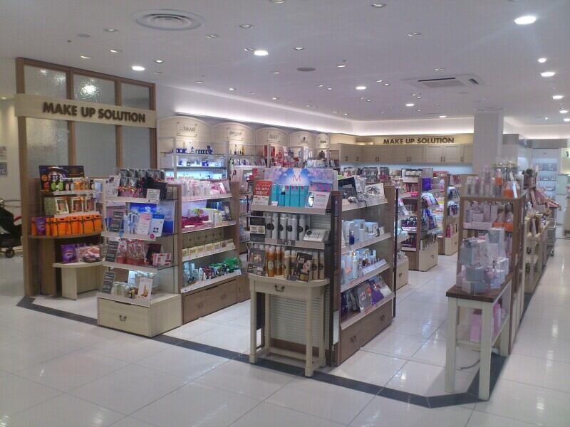 メイクアップソリューション柏店の仕事画像2