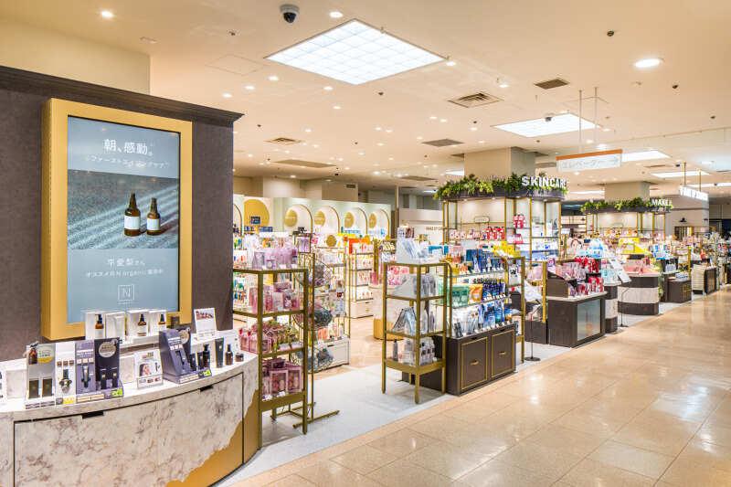 メイクアップソリューション守口店の仕事画像2