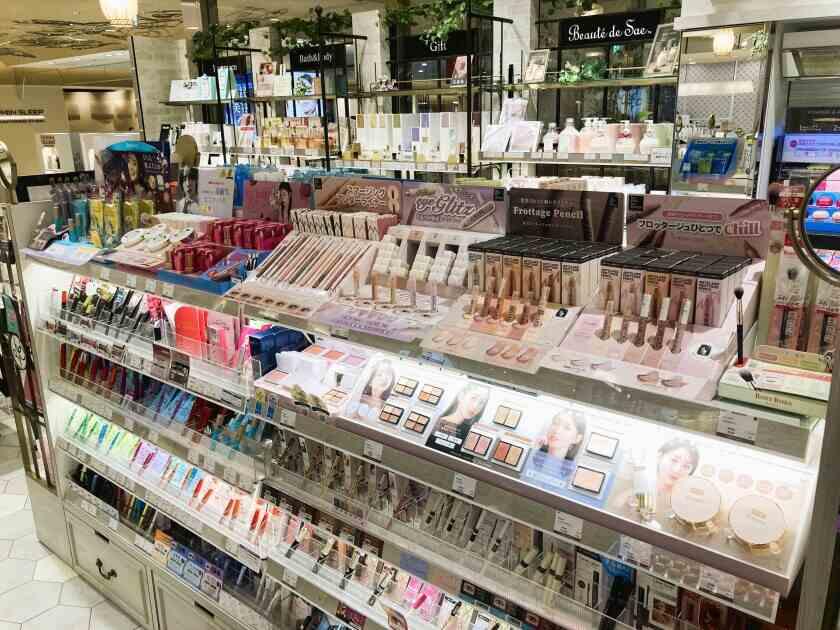 アーバンコンフォート有楽町店の制服6