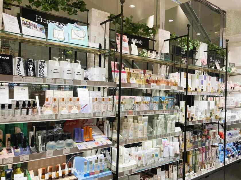 アーバンコンフォート有楽町店の制服5