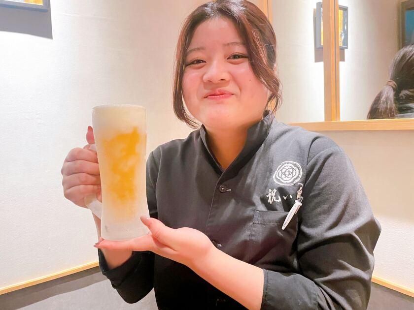 祝い鳥 淀屋橋本店の制服1