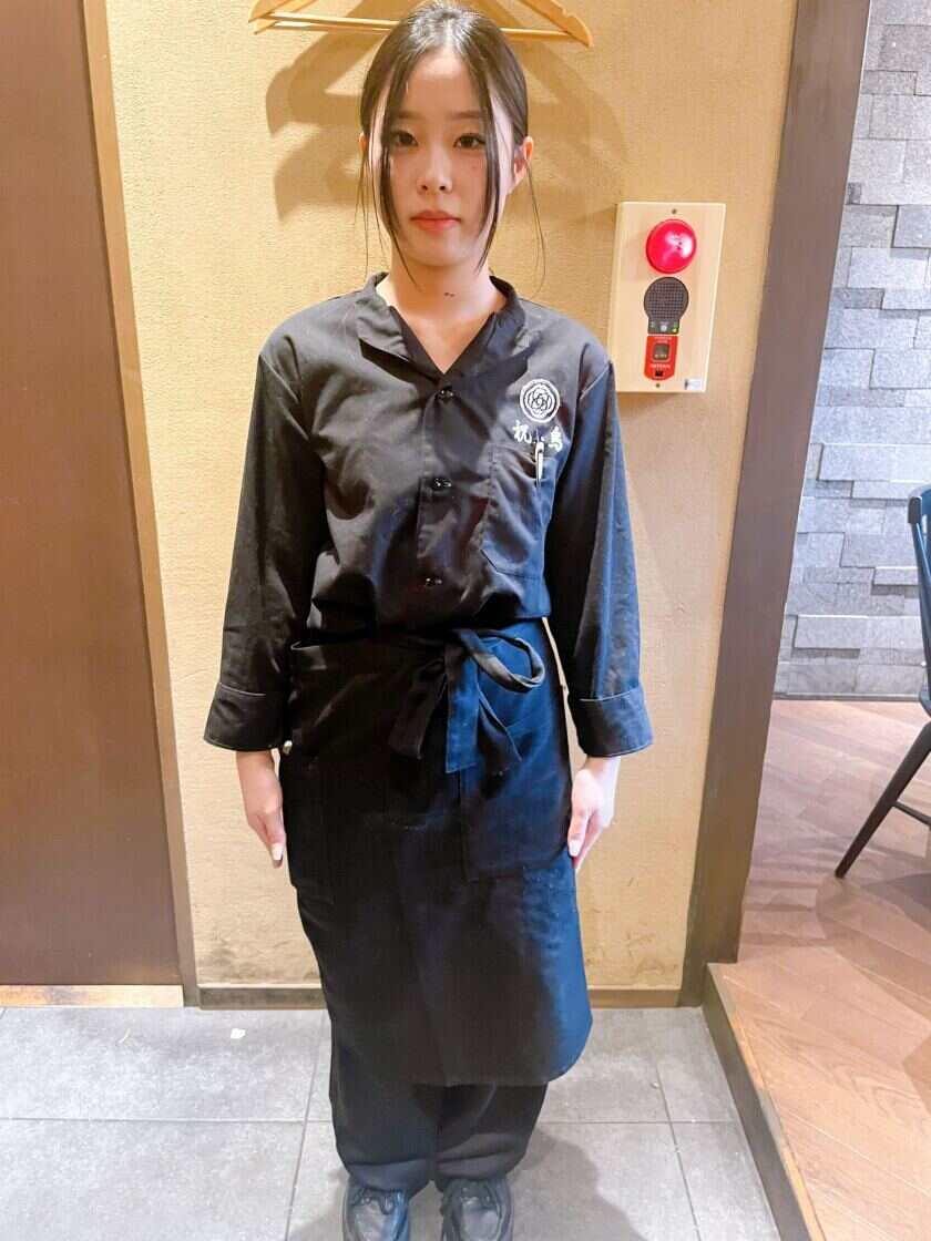 祝い鳥 淀屋橋本店の制服2