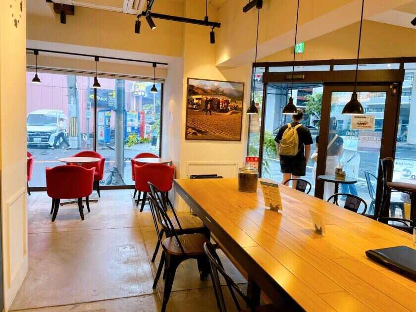 The RITA COFFEEの制服1