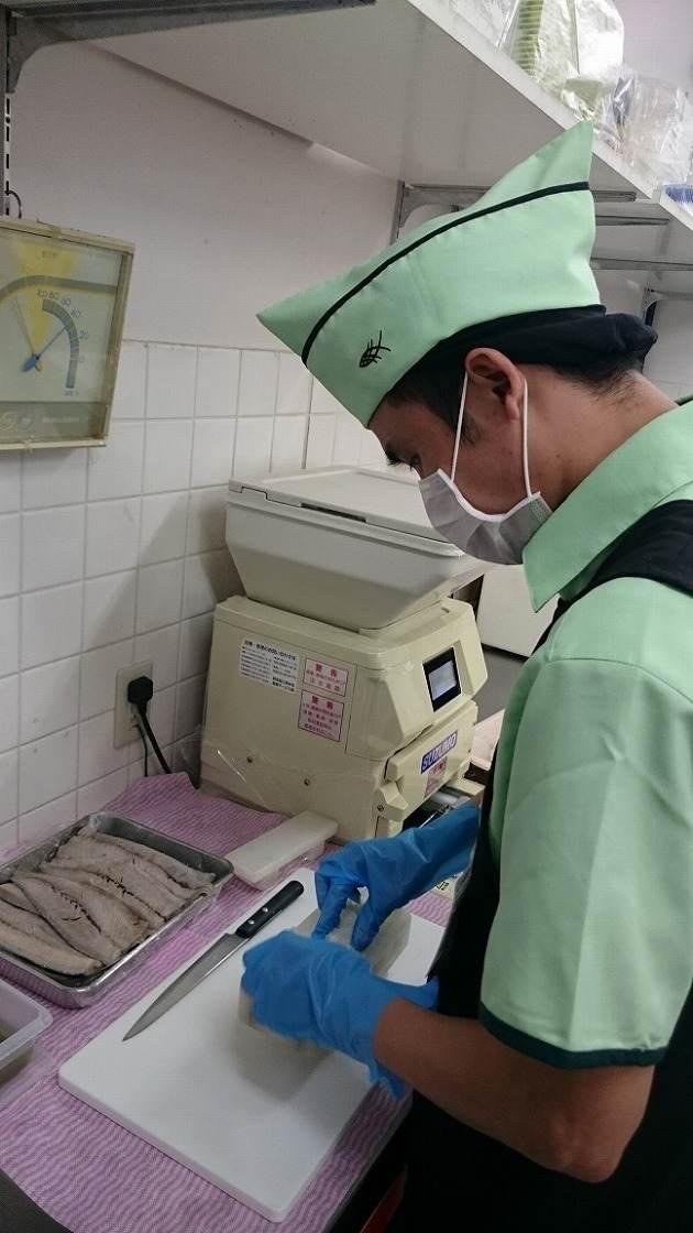 株式会社魚喜 住道店の制服1