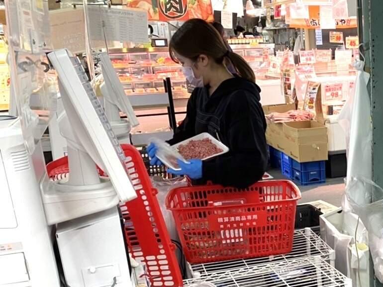 南河生鮮市場(履歴書不要)の制服4
