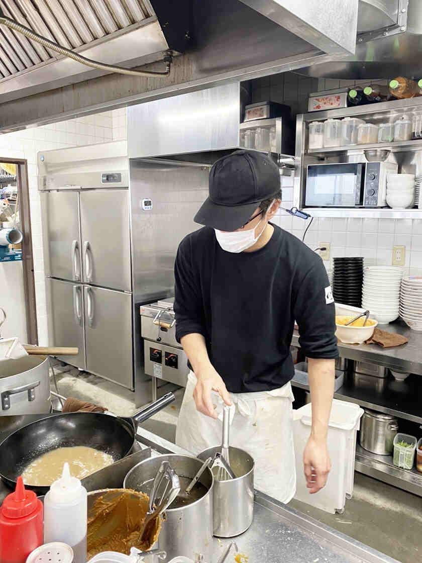 ラーメンばんだい 綾瀬店の制服1